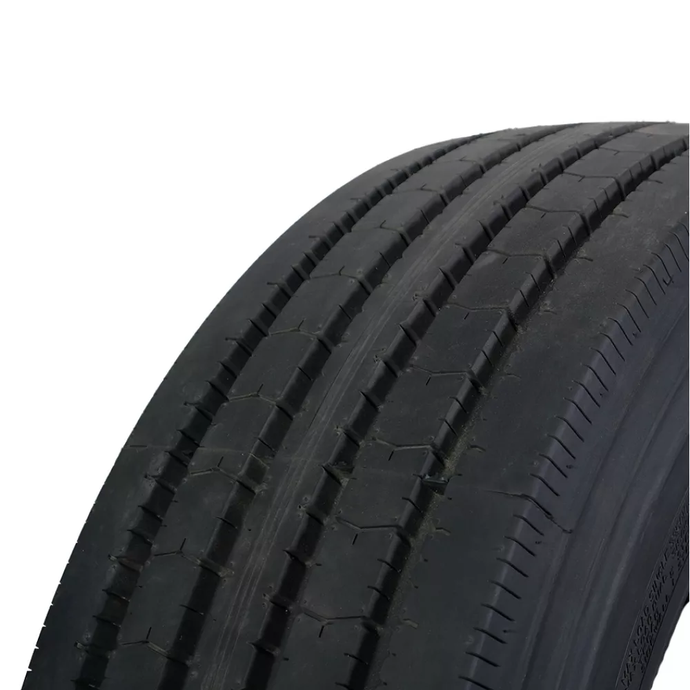 Грузовая шина 285/70 R19,5 Long March LM-216 18PR в Кудымкаре