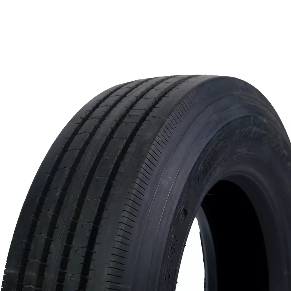 Грузовая шина 215/75 R17,5 Long March LM-216 16PR в Кудымкаре